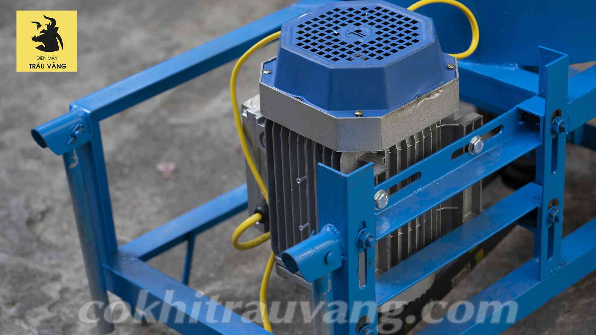 Động cơ
